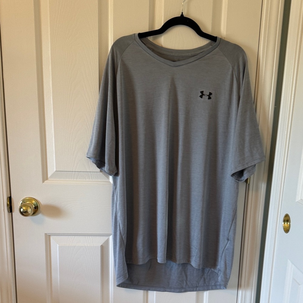 Under Armour Men's Light Gray Short-Sleeve Performance Tee
